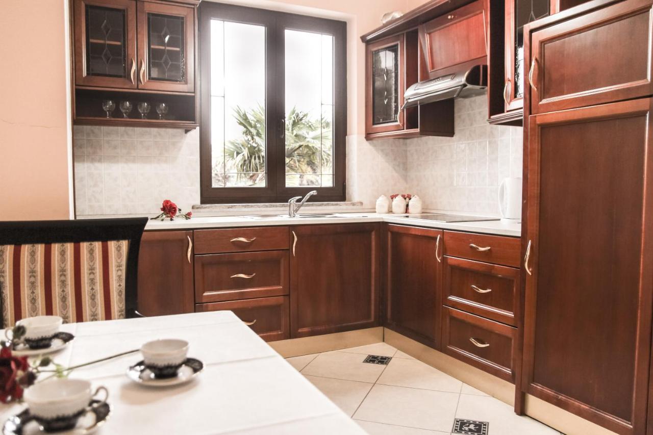 Apartments Leonarda ポルトローシュ エクステリア 写真