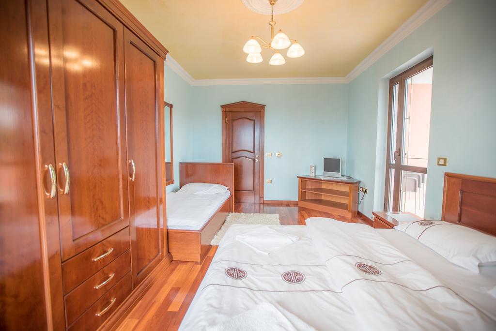 Apartments Leonarda ポルトローシュ エクステリア 写真
