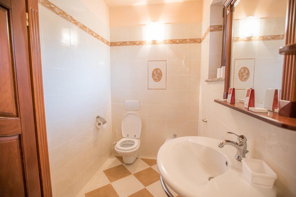 Apartments Leonarda ポルトローシュ エクステリア 写真