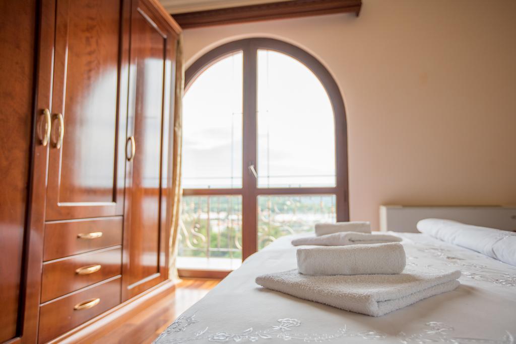 Apartments Leonarda ポルトローシュ エクステリア 写真