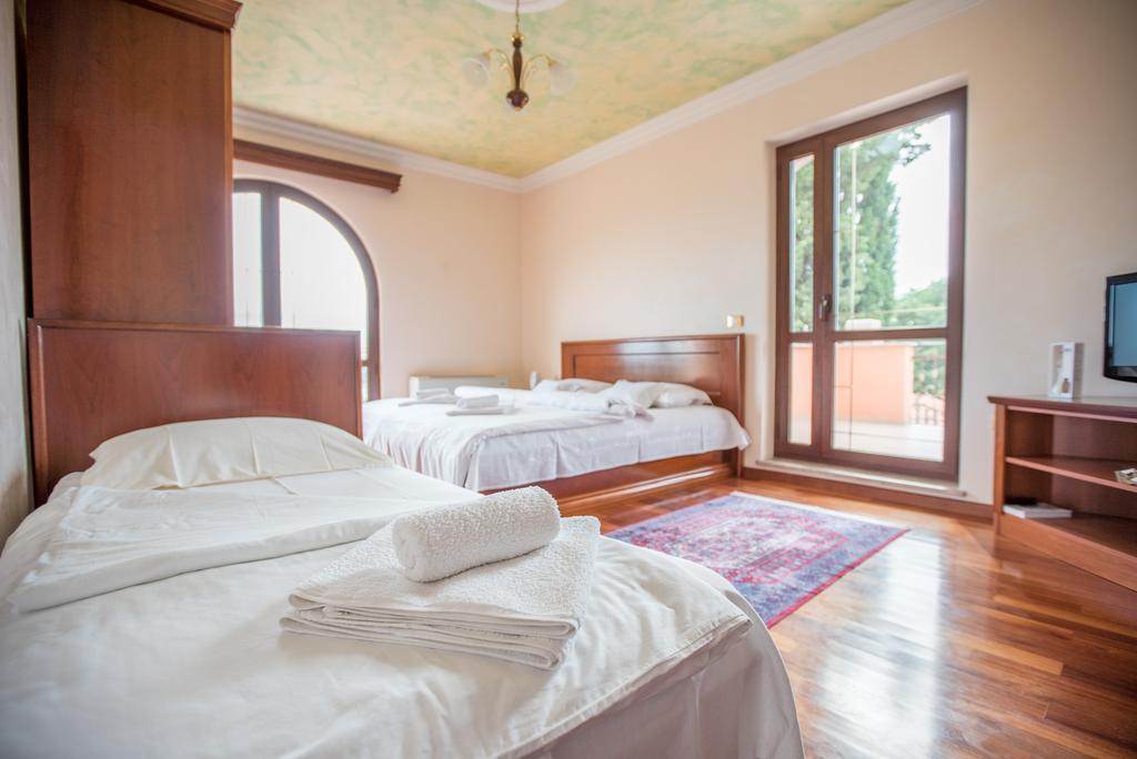 Apartments Leonarda ポルトローシュ エクステリア 写真
